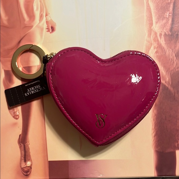 COPY - Victoria's Secret Pink Heart Coin Purse - Picture 2 of 10